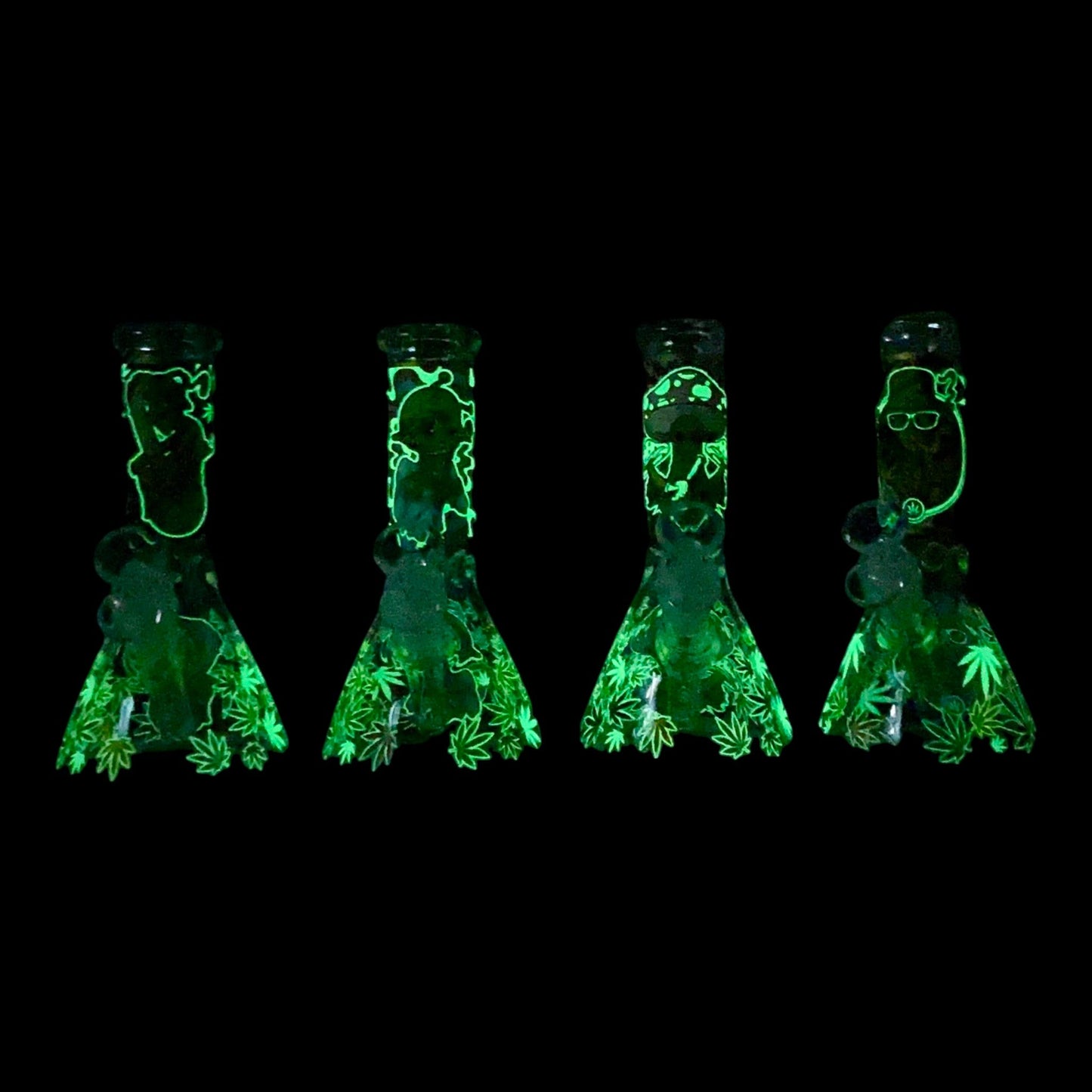 Glow in Dark Alien Beaker Bong 20cm - The Bong Baron