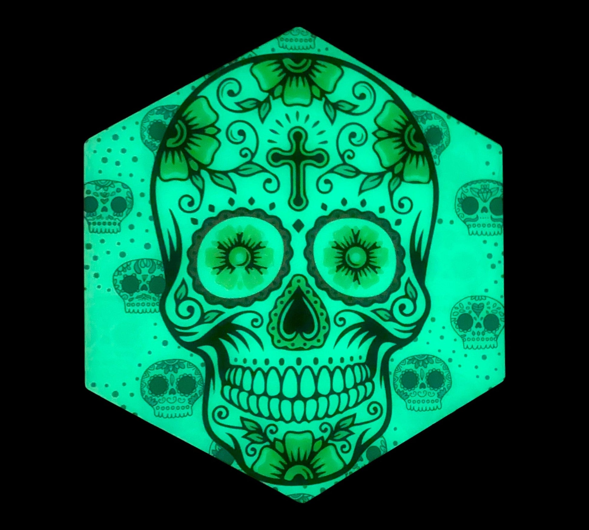 Glow in the Dark Skull Bong and Dab Mat 14cm - The Bong Baron